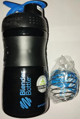 Coqueteleira Blender Bottle 590ml - Reforçado Contra Queda E Trava Anti Vazamento 