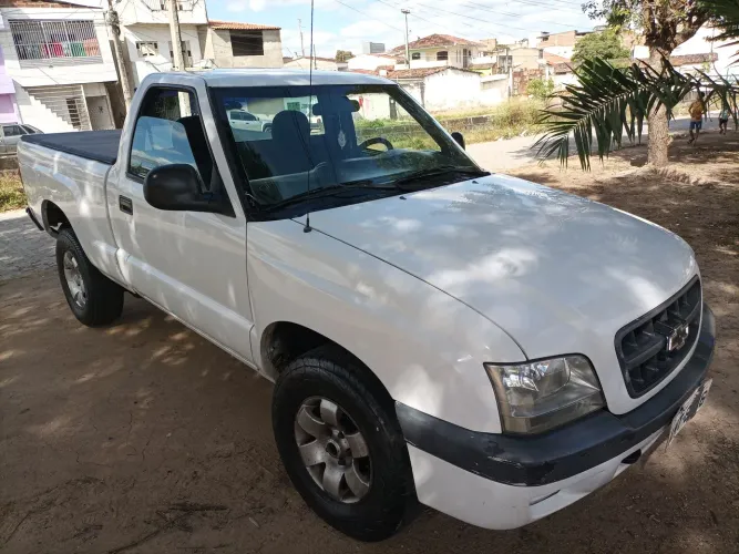 Chevrolet S10 P-up Colina 2.8 TDI 4x2/4x4 CS Dies. 2005