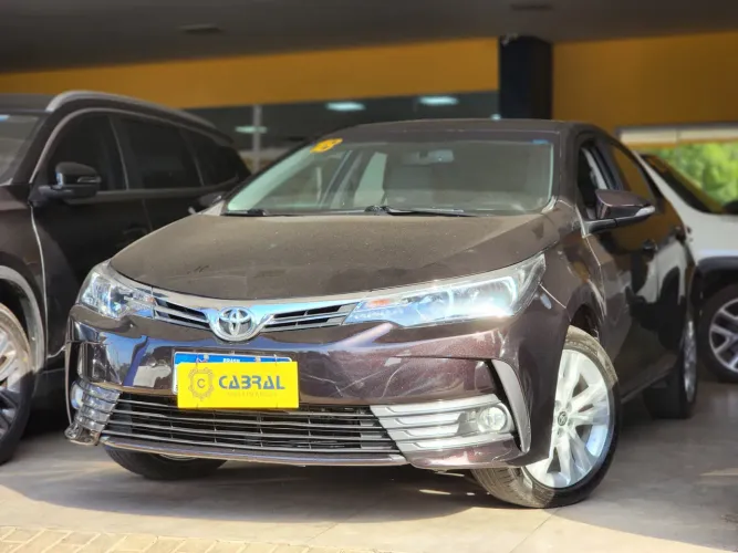 COROLLA XEI 2.0 FLEX AUTOMÁTICO BANCOS EM COURO MULTIMÍDIA