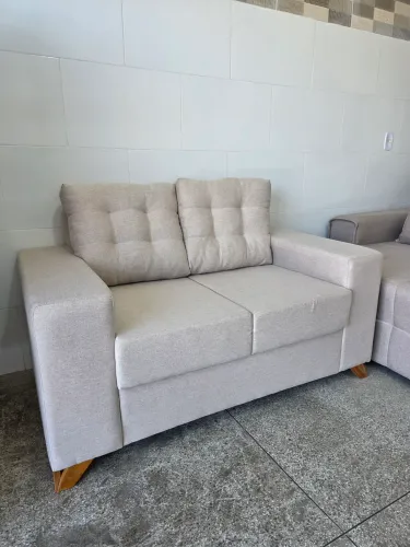 Sofá 2 lugares compacto em linho (Direto da fábrica)