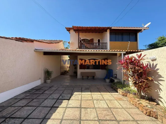 Casa independente com 3 quartos (2 suítes) por R$830.000,00 no Jardim Excelcior em Cabo Fr