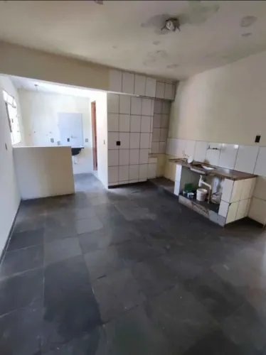 SF CASA A VENDA NA CIDADE NOVA PRÓX A PRAÇA DA BÍBLIA, mc