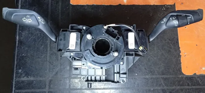 Chave De Seta Com Cinta Do Air Bag Ford Focus Sedan 2016 A 2019 Original 