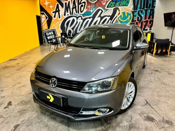 Volkswagen Jetta Highline 2.0 TSI 16V 4P Tiptronic 2012