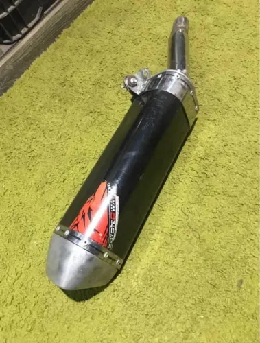 Vendo escapamento esportivo coyote May original (2 em 1).