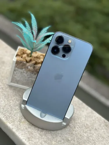 iPhone 13 Pro Azul 128GB 89% saúde da bateria Seminovo de qualidade