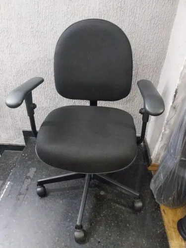 Cadeira de escritório Executiva Marca Giroflex