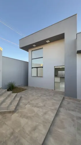 Excelente casa a venda no bairro BH em Varginha
