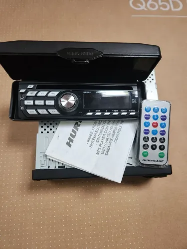 Som Automotivo Hurricane HR604 com Controle