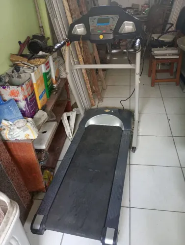 Vendo 2 esteira com defeito