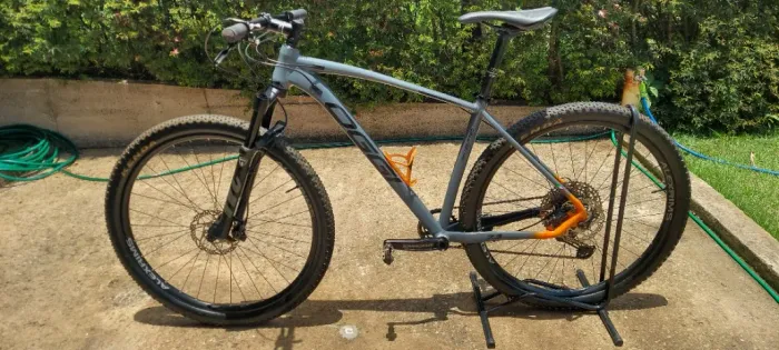 Bicicleta / Mountain Bike - Oggi 7.3