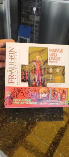 Evangelion Asuka Revoltech Action Figure Boneco