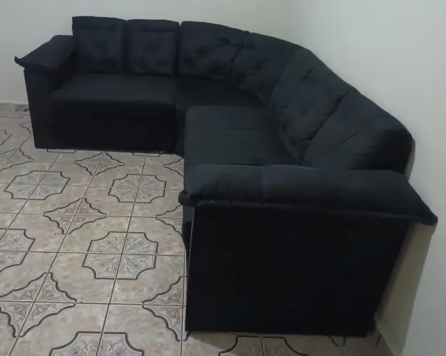 Sofá de canto com braço