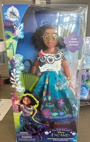 BONECA BARBIE MIRABEL DISNEY STORE CANTA FUNCIONANDO NOVA LACRADA