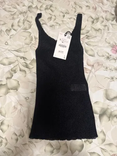 Regata Preta Zara