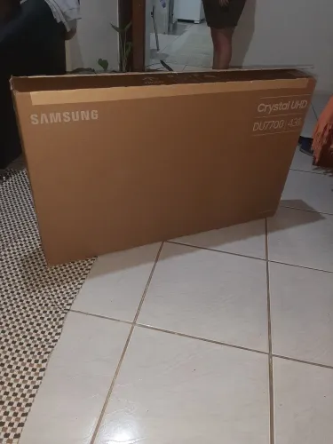 TV SAMSUNG CRYSTAL UHD 43 POLEGADAS