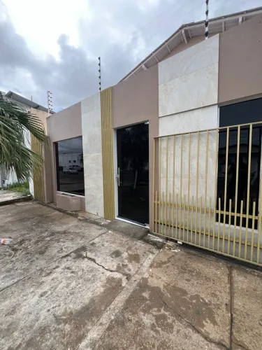 Aluga-se sala comercial semi mobiliada no bairro São Pedro