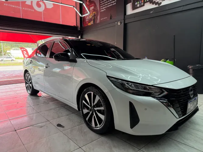 Nissan Sentra 2025 exclusive 2.000km 