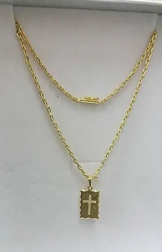 Corrente Cartier com Placa em Ouro 18k