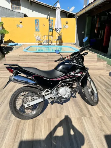 Vendo falcon 400 ano 2007.