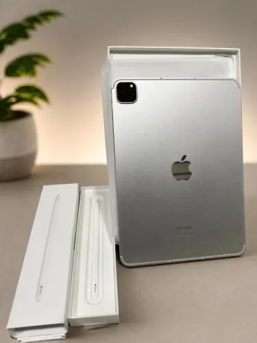 iPad Pro m2 Wi-Fi + celular 128gb  11 polegada 