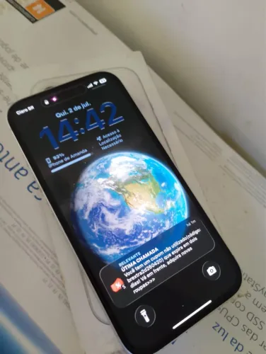 iPhone 16 impecável