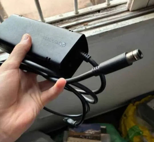 Fonte 1 pino original xbox 360 super slim Funcionando perfeitamente