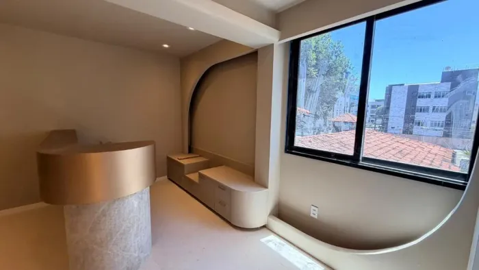 Sala para alugar em Vitória, Jardim da Penha, com 125 m²