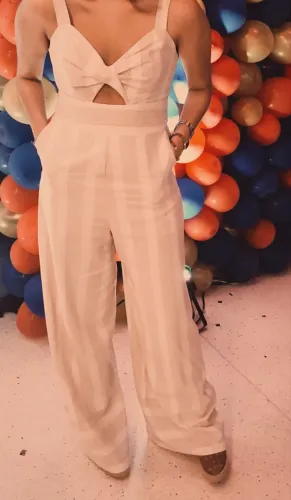 Macacão beige 