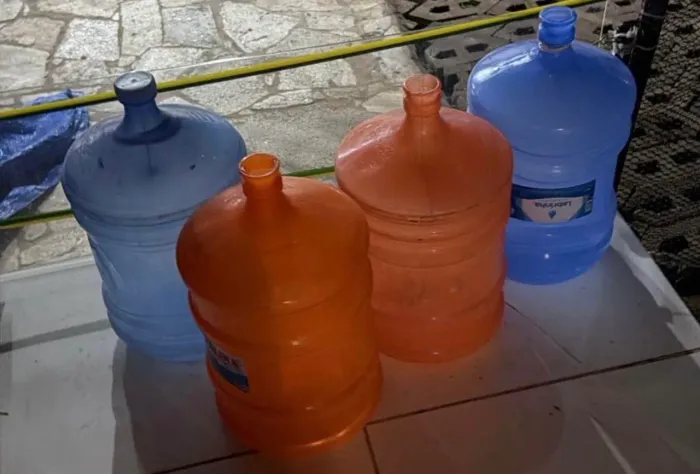 Vendo galão de agua 