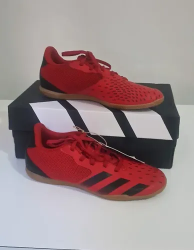 Chuteira Futsal Predator Adidas Freak 4 - Rubro-negra - tam 37