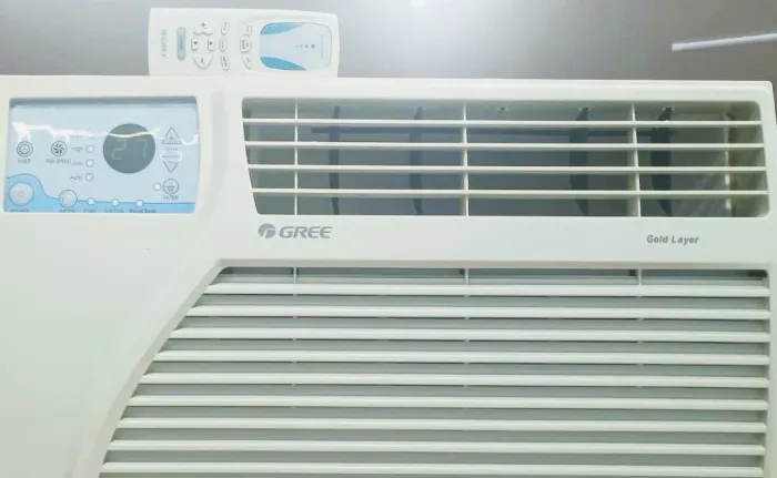 Oportunidade! Ar condicionado Seminovo 7.500 com controle remoto!