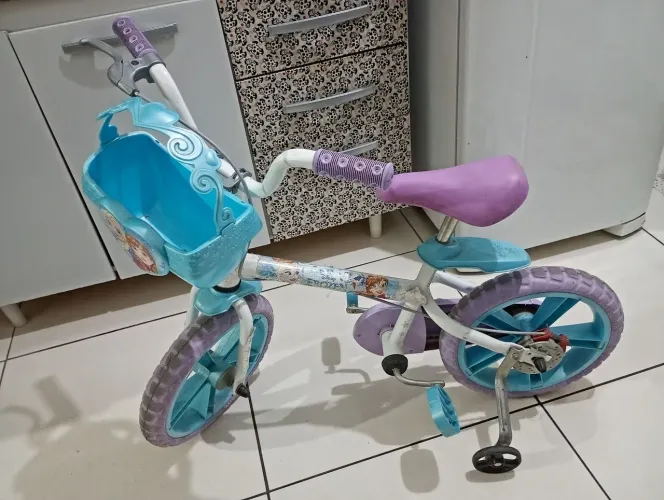 Bicicleta infantil aro 12 da Frozen