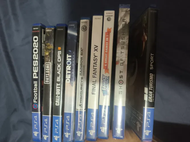 Jogos PS4 vendo ou troco em algo do meu interesse