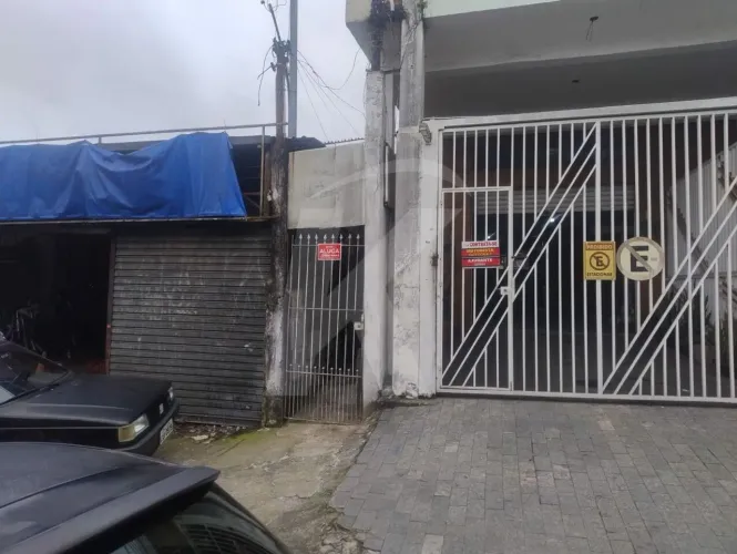Casa Térrea Confortável e Pronta para Morar na Vila Bela Vista (Zona Norte)
