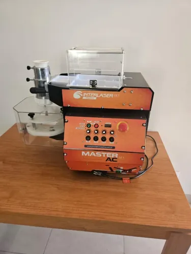 Maquina modeladora de Salgados Interlaser