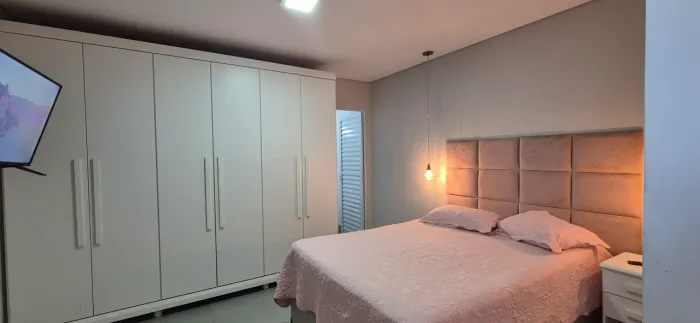 Suíte mobiliada pronta para morar- 350 metros da praia do mar Casado- Tudo incluso