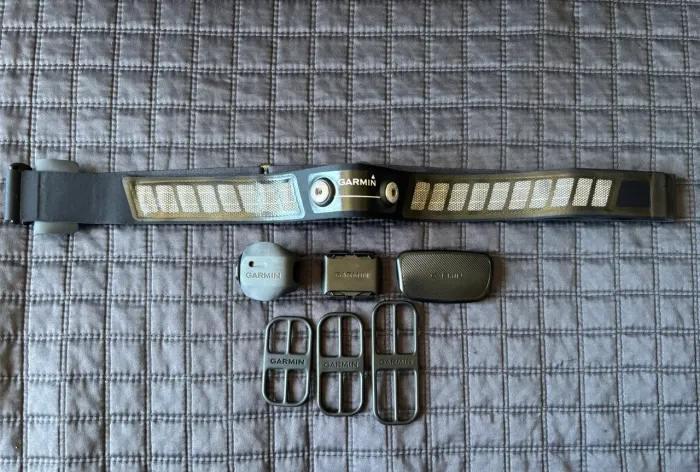 Cinta cardíaca e sensores Garmin 