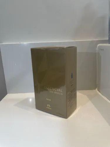 Perfume Masculino Natura Essencial Oud Vanilla