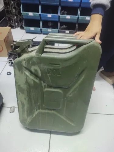Tanque gasolina 20 litros lata