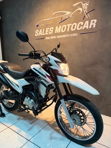 BROS 2023 COM APENAS 37 MIL KM RODADOS