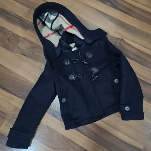 Casaco de lã preto Burberry original - menina, tamanho 6 anos