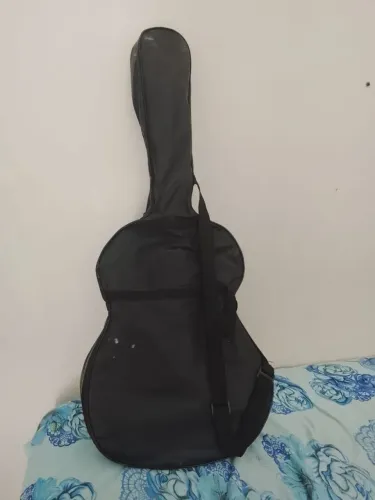 Vende-se violão Giannini Start N-14 N<br>Semi-novo, em ótimas condições!<br>Entrego na sua casa.
