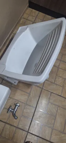 TANQUE LOUÇA E TORNEIRA DECA