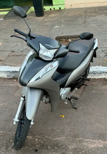 Honda Biz 125 único dono