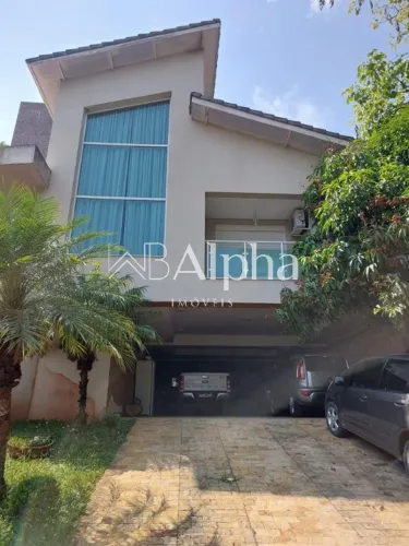 Casa à venda no Condomínio Tarumã em Santana de Parnaíba - SP