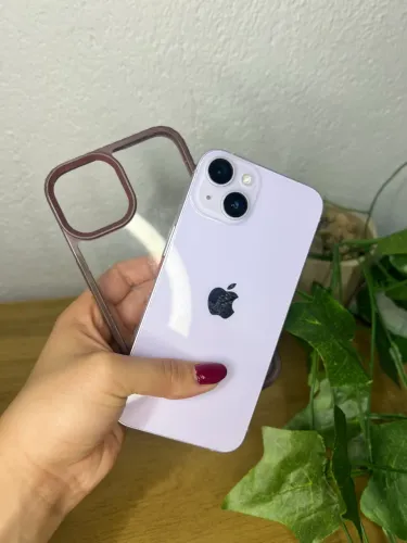 iPhone 14 lilás 