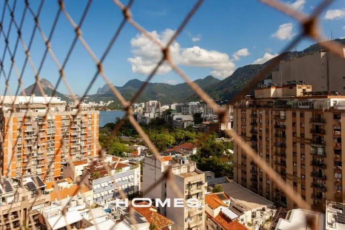 Apartamento à venda, 3 quartos, 1 suíte, 2 vagas, Lagoa - Rio de Janeiro/RJ