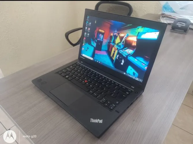 Notebook Lenovo core i5, 10 gigas, placa de vídeo dedicada