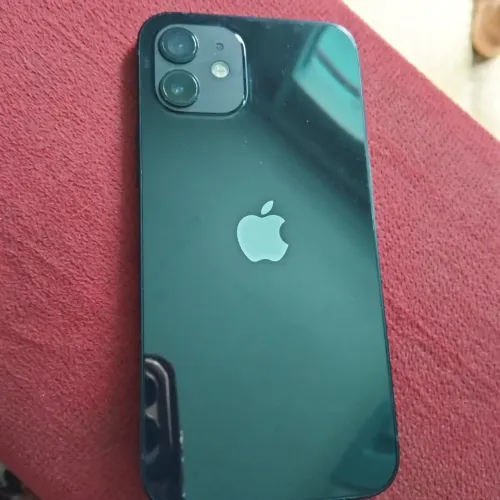 iPhone 12